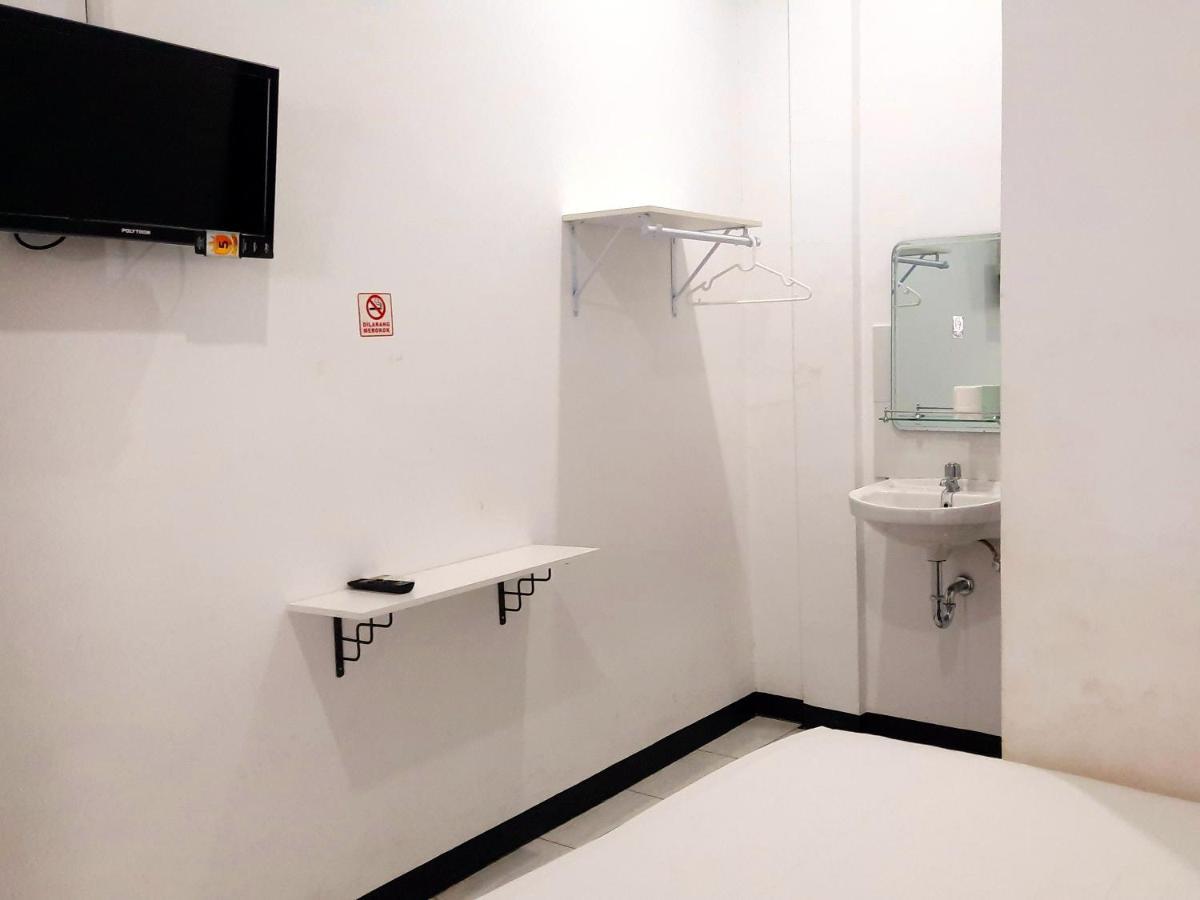 Cozy Stay Kupang Kupang  Exterior foto
