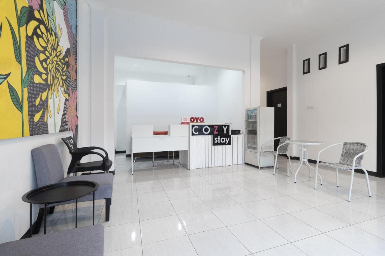 Cozy Stay Kupang Kupang  Exterior foto