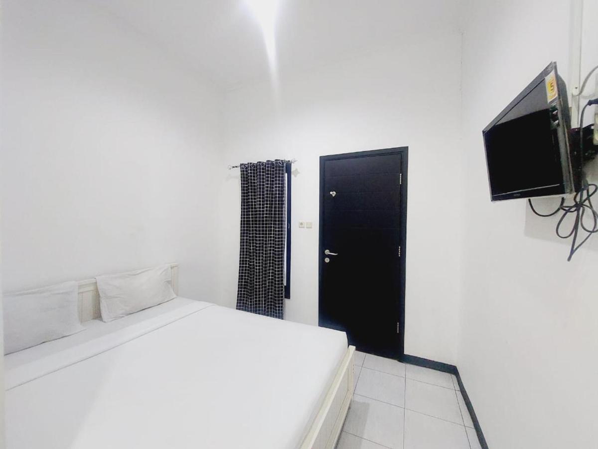 Cozy Stay Kupang Kupang  Exterior foto